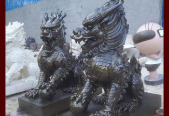 信阳中领雕塑的麒麟铜雕是塑造精美的工艺结果。…