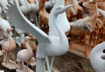 信阳丹顶鹤雕塑，令您汲取自然之美