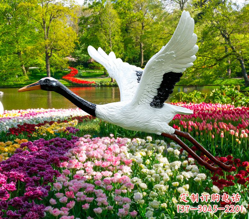 信阳仙鹤雕塑灯