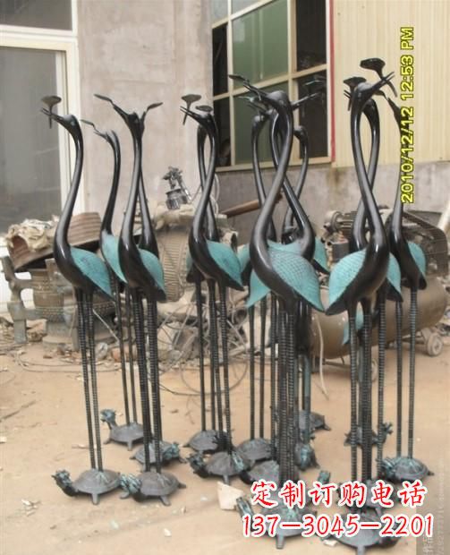 信阳仙鹤动物铜雕
