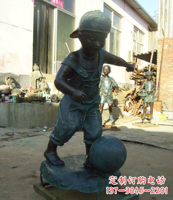 信阳小孩玩耍青铜人物铜雕