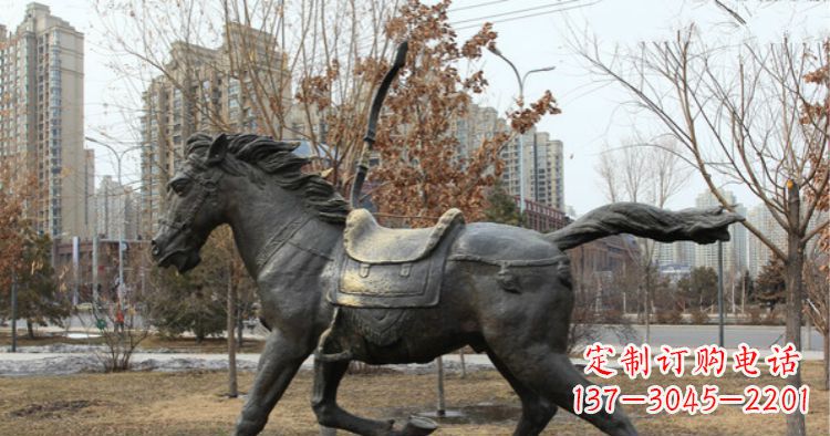 信阳小区动物奔跑的马铜雕