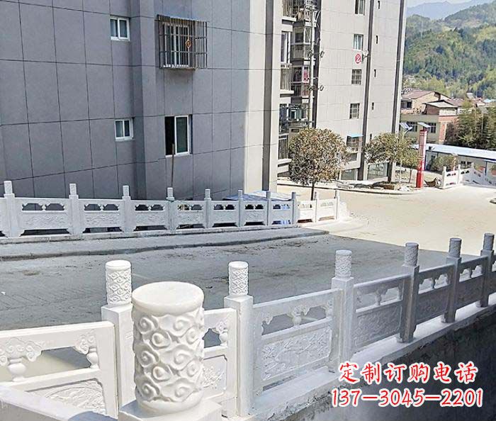 信阳小区景观汉白玉石雕栏板