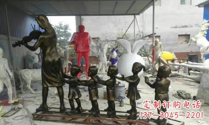 信阳校园老师和儿童铜雕