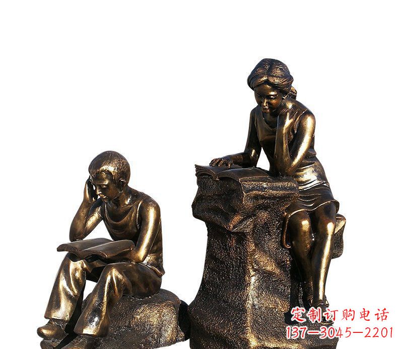 信阳校园铸铜学生看书人物雕塑