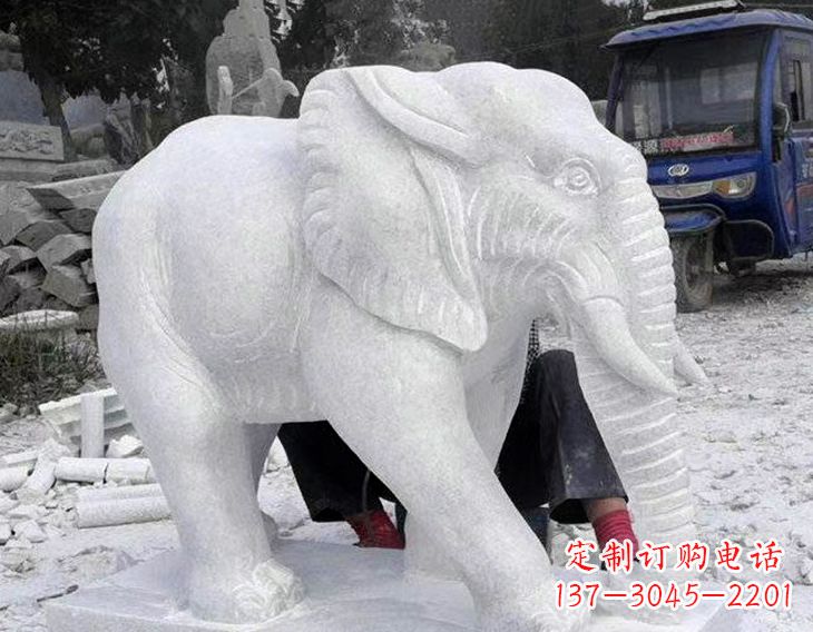信阳写实大象石雕