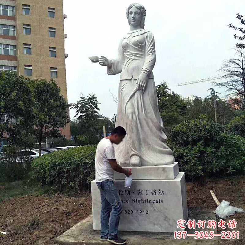 信阳医院园林提灯天使南丁格尔石雕塑