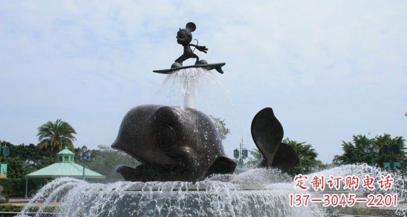 信阳游乐园鲸鱼喷泉和米老鼠景观铜雕