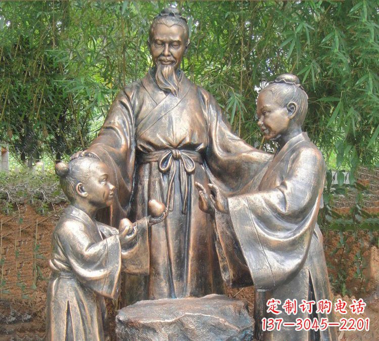 信阳寓言故事铜雕_孔融让梨