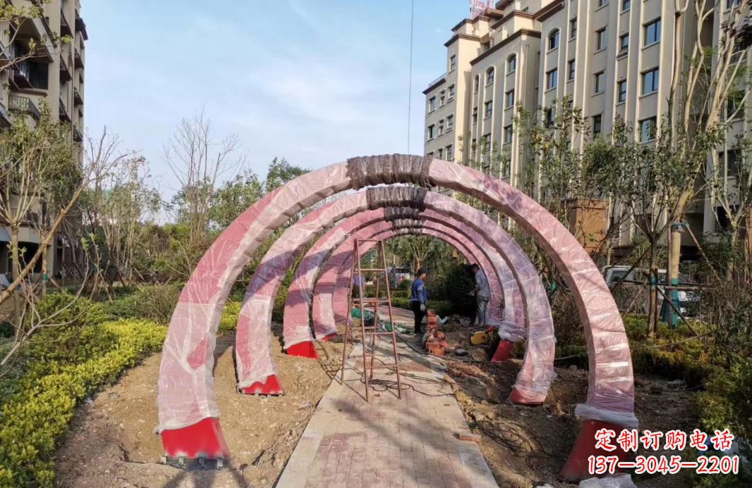 信阳园林不锈钢拱门景观雕塑