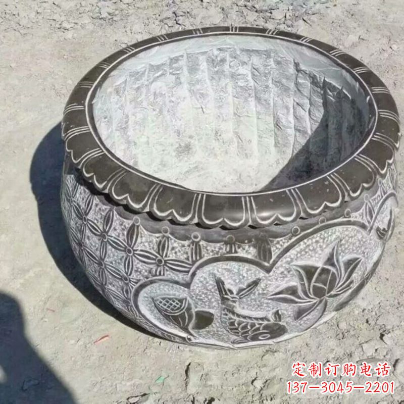 信阳园林莲花鱼纹石雕水缸