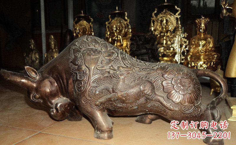 信阳园林拓荒牛景观铜雕