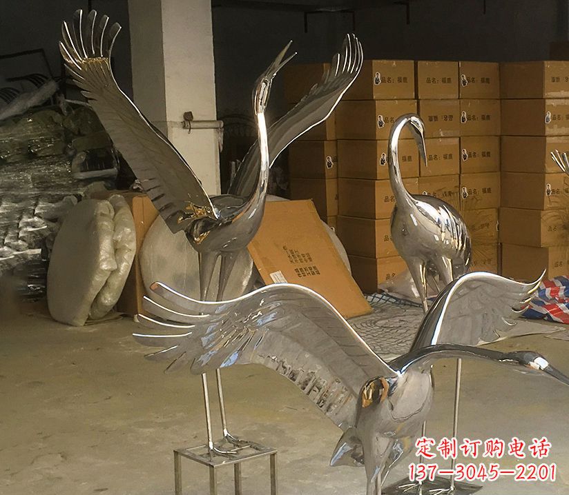 信阳园林云中仙鹤不锈钢雕塑