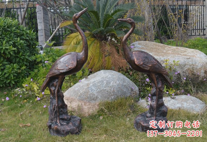 信阳站立仙鹤雕塑 (2)
