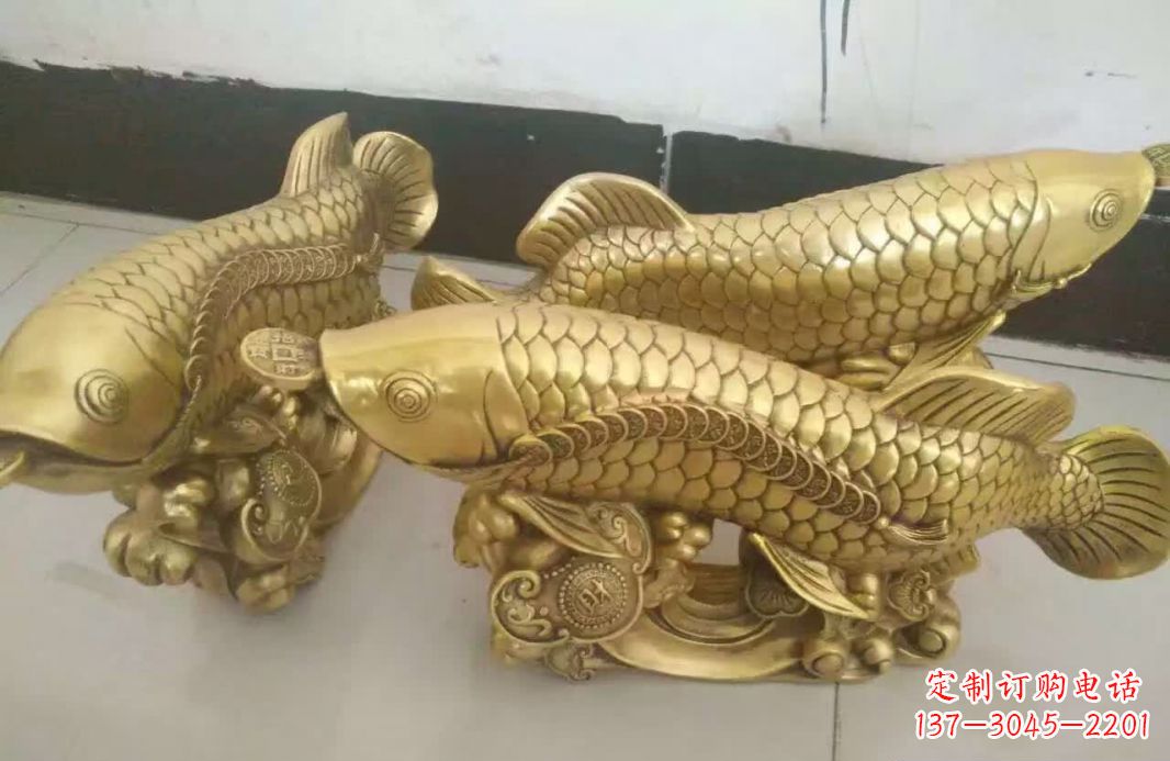 信阳招财金龙鱼雕塑
