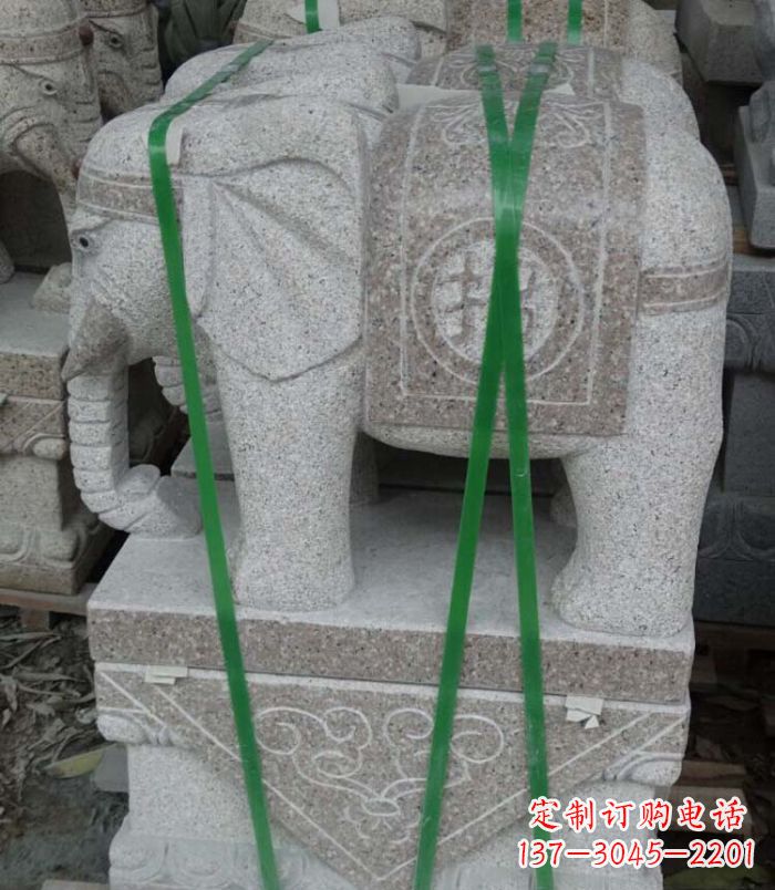 信阳招财进宝芝麻灰大象石雕 (4)