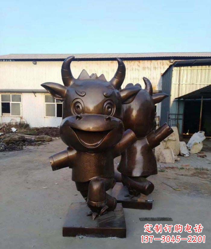 信阳招财牛玻璃钢仿铜动物雕塑