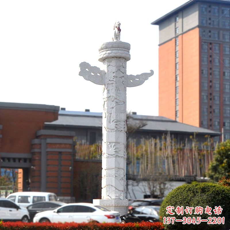 信阳中国传统华表柱