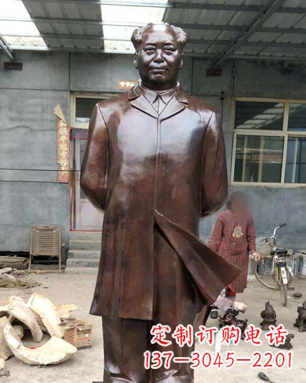 信阳中国伟人毛泽东铜像