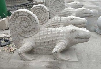 信阳园林水池水景鳄鱼砂岩喷水雕塑