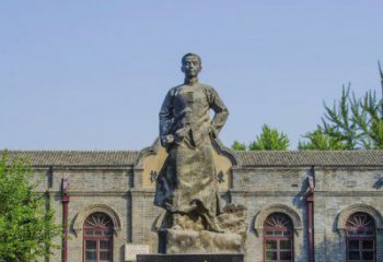 信阳周恩来伟人铜雕