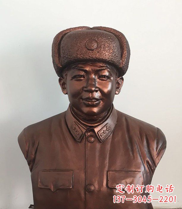 信阳紫铜雷锋半身像
