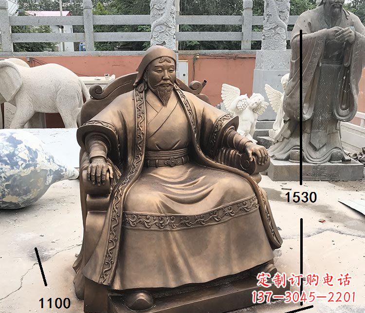 信阳坐式成吉思汗铜雕 (2)